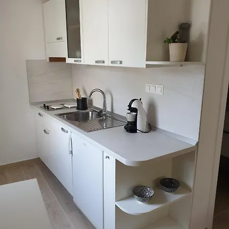 شقة Seaside With A Swimming Pool Lumbarda, Korcula - 9303 لومباردا