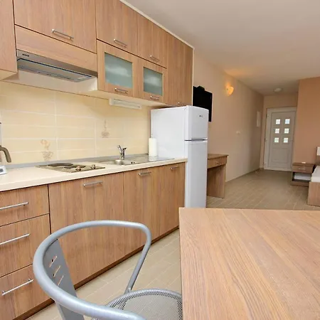 Seaside With A Swimming Pool Lumbarda, Korcula - 9303 Apartman *