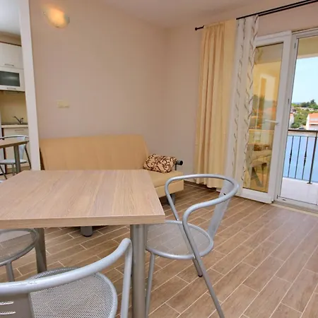 Apartamento Seaside With A Swimming Pool Lumbarda, Korcula - 9303