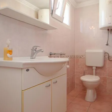 Seaside With A Swimming Pool Lumbarda, Korcula - 9303 Appartamento