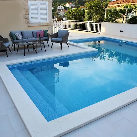 Appartamento Seaside With A Swimming Pool Lumbarda, Korcula - 9303 Lumbarda