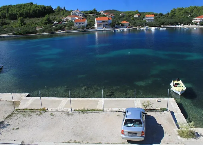 Seaside With A Swimming Pool Lumbarda, Korcula - 9303 Appartamento *