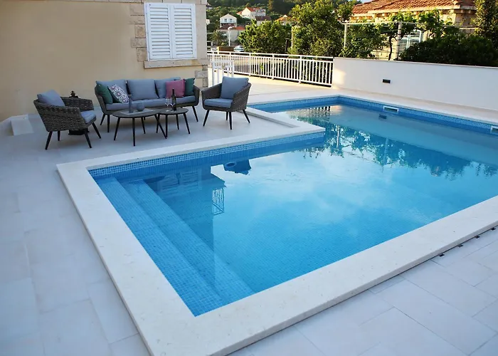 Appartement Seaside With A Swimming Pool Lumbarda, Korcula - 9303 Lumbarda